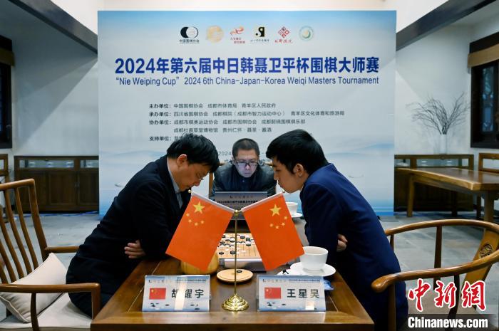 成都杜甫草堂博物馆举行