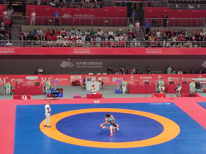 庞倩玉亚运会摔跤赛摘银 日本选手藤波朱理夺金