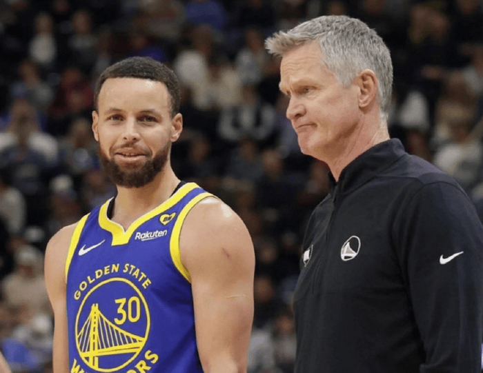 勇士主帅科尔透露库里伤情恢复进展 预计本周将