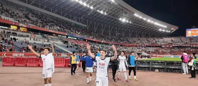 中超冲突事件引热议 足协重罚双方球员