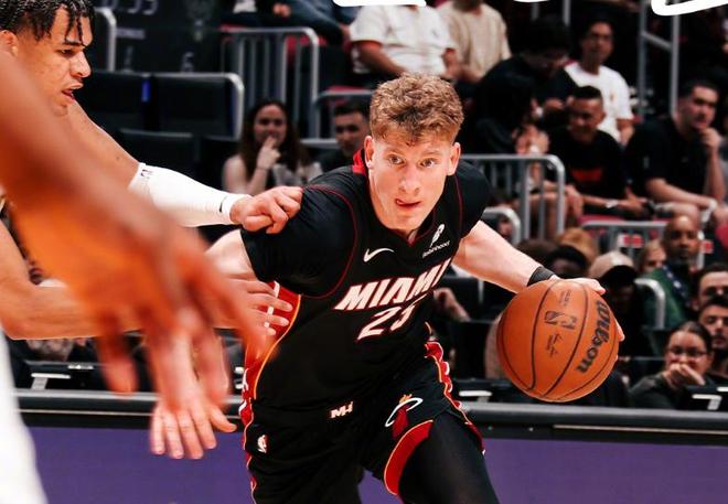 阿德巴约单场83分创纪录 热火力克雄鹿终结七连